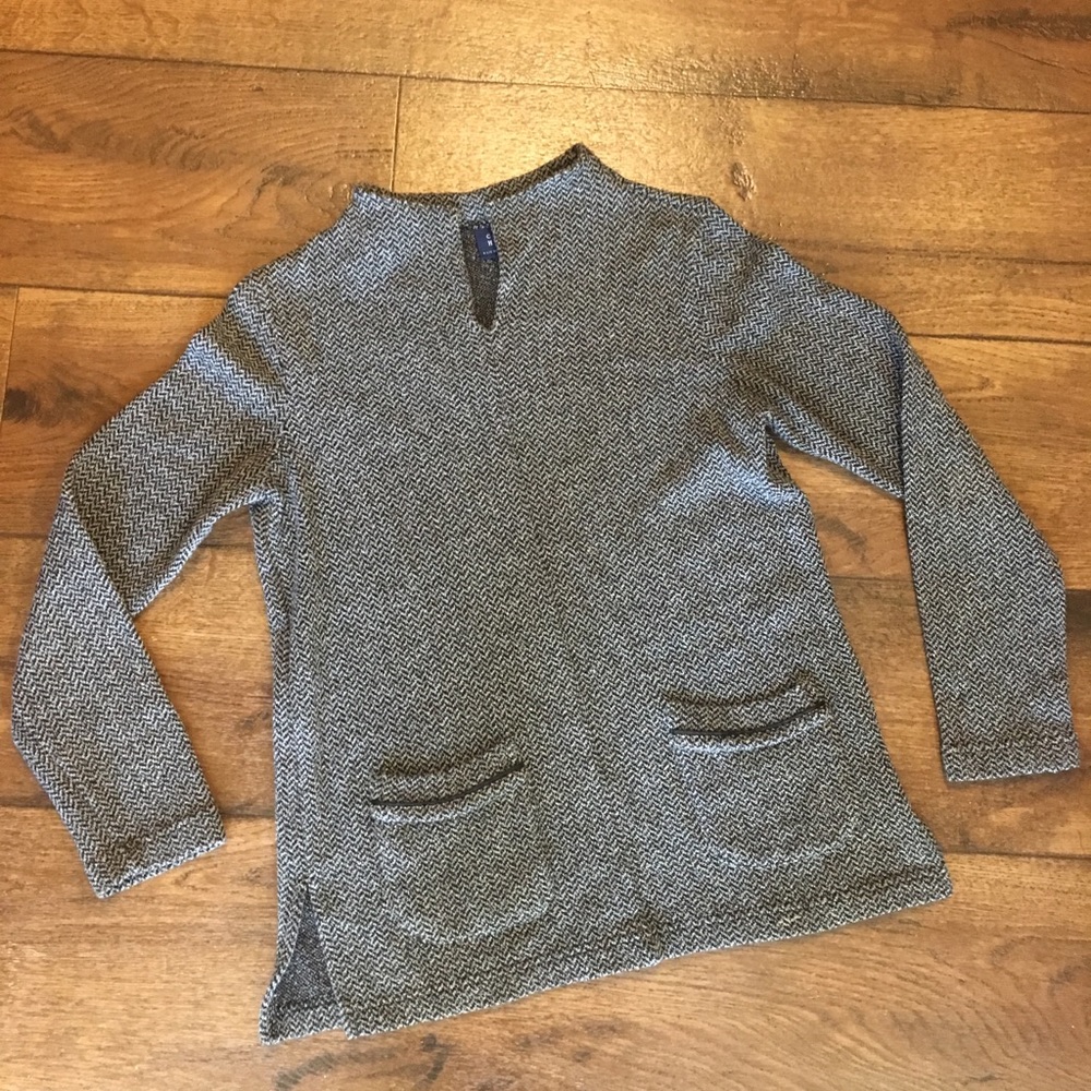 Crazy Horse by Liz Claiborne Chevron Patterned Top